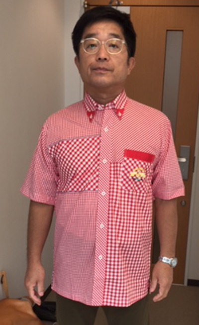 201500902トミーズ健様衣装提供画像01